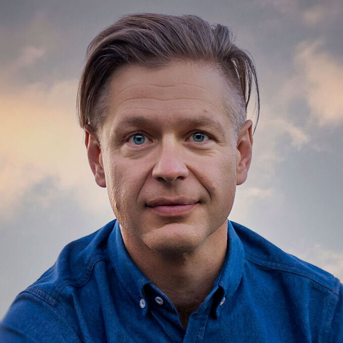 avatar for Kit Dobson
