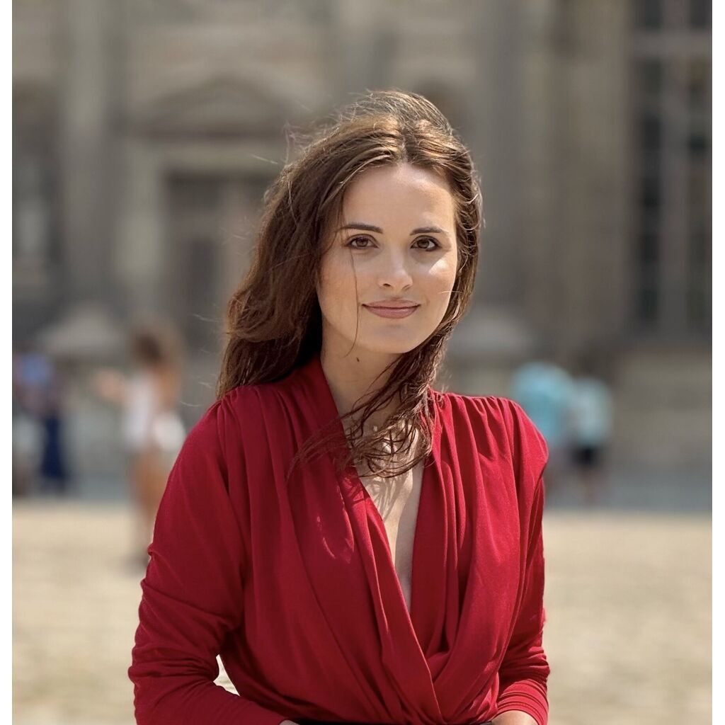 avatar for Marcela Zămosteanu