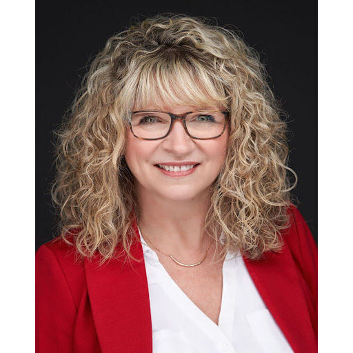 avatar for Lisa Hilsenteger