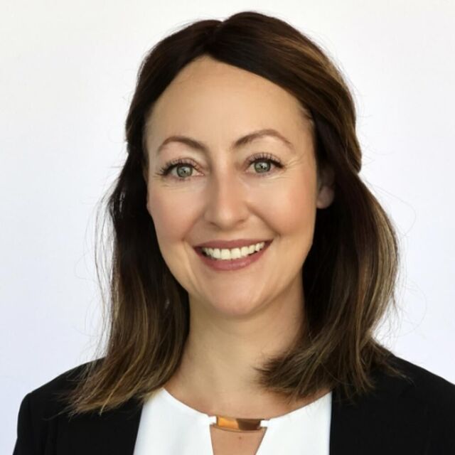 avatar for Lindsey Gwozdz