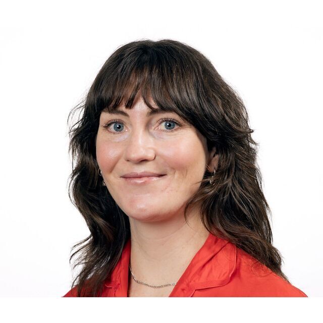 avatar for Lucy Walker