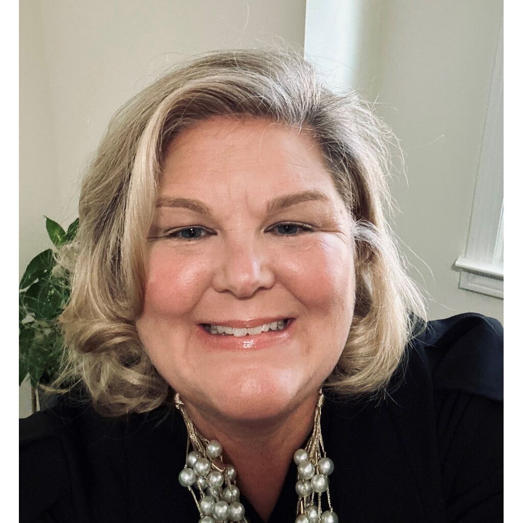 avatar for Andrea Niesse