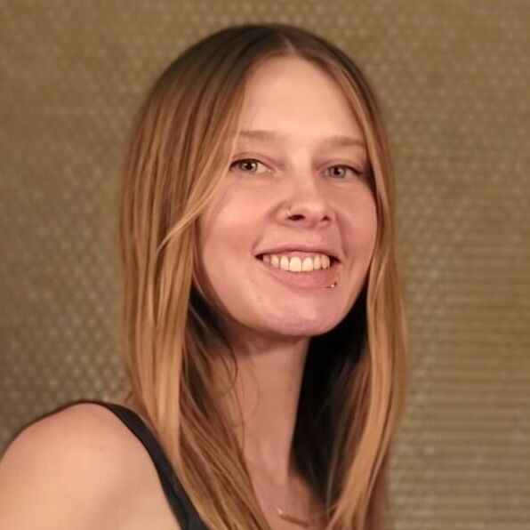 avatar for Danielle Lawrence