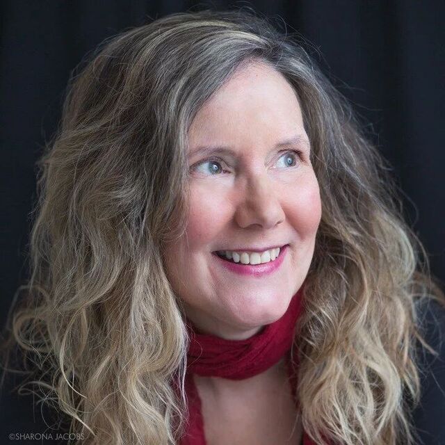 avatar for Elizabeth Searle
