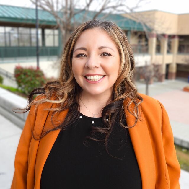 avatar for Vanessa Fortney