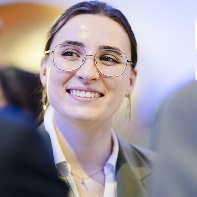 avatar for Éléonore Daxhelet