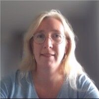 avatar for Julie Saumier