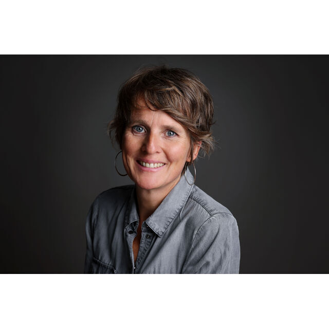 avatar for Stefanie Giesing