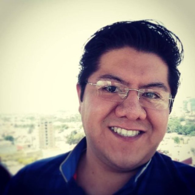 avatar for Israel Rosas