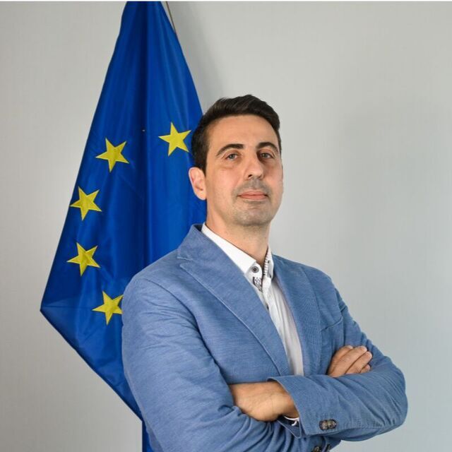 avatar for Petar Parushev