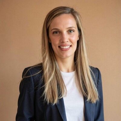 avatar for Elise Seymour
