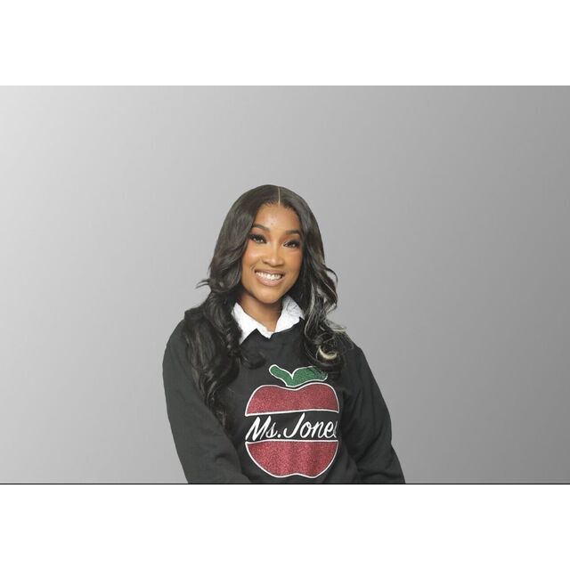 avatar for Shania Jones