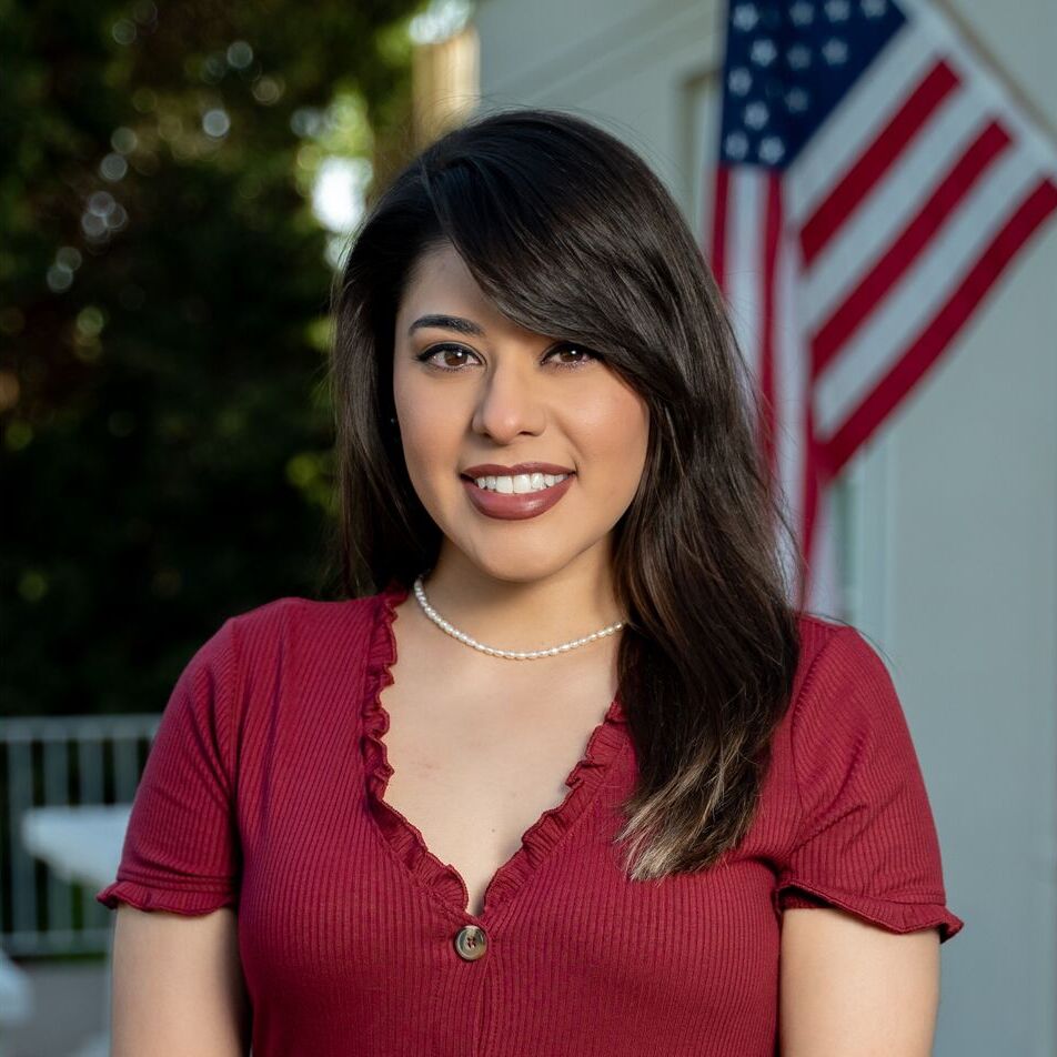 avatar for America Alvarez