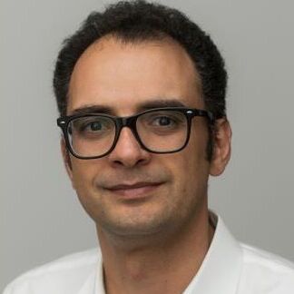 avatar for Vahid Akhavan