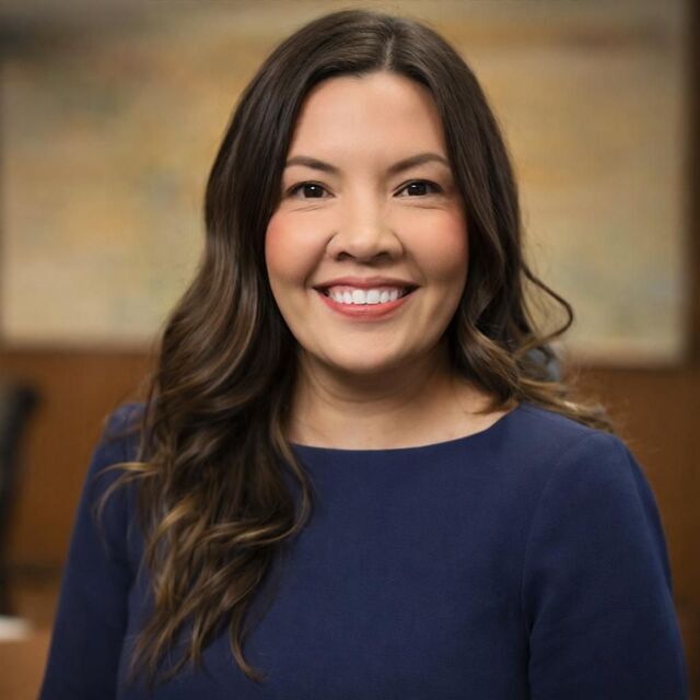 avatar for Lisa Saenz