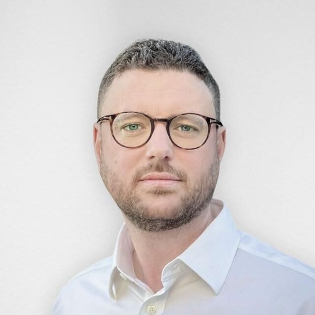 avatar for Alistair Blake