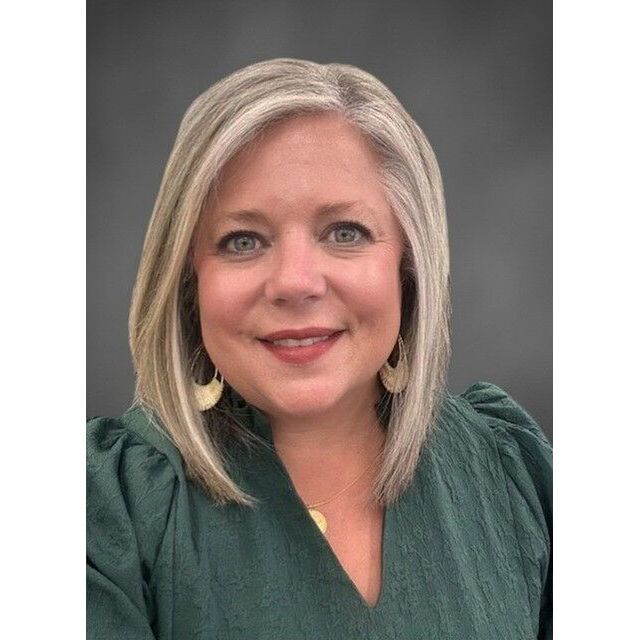 avatar for Elizabeth Bridges