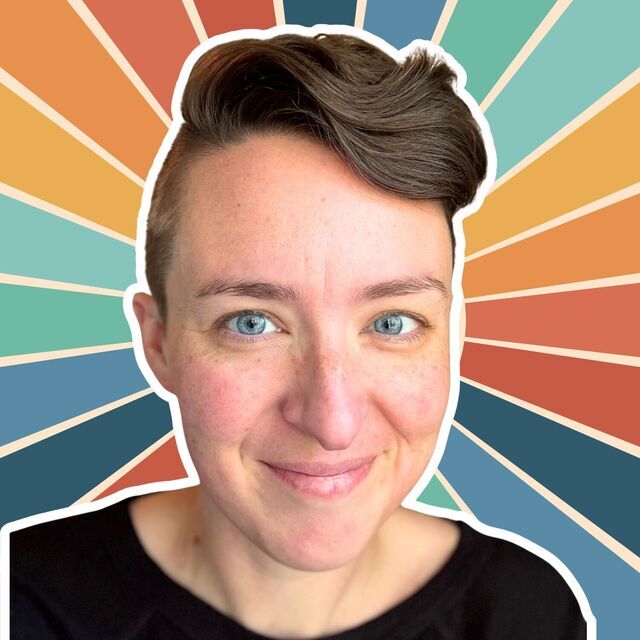 avatar for Lindsay Lyons