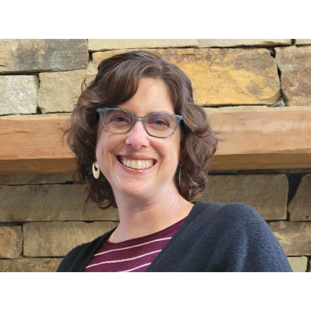 avatar for Lee Ellen Harmer