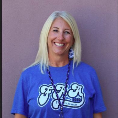 avatar for Christi Eldredge