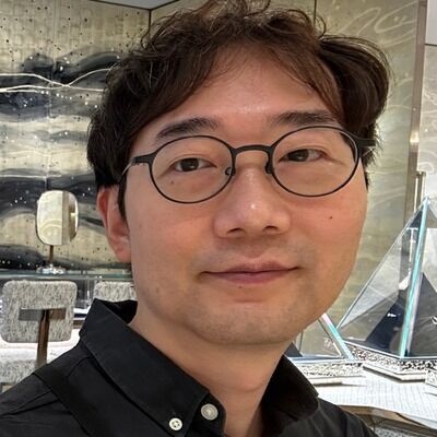 avatar for Kyungsik Lee