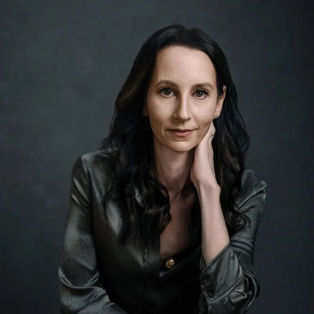 avatar for Nicole Graev Lipson