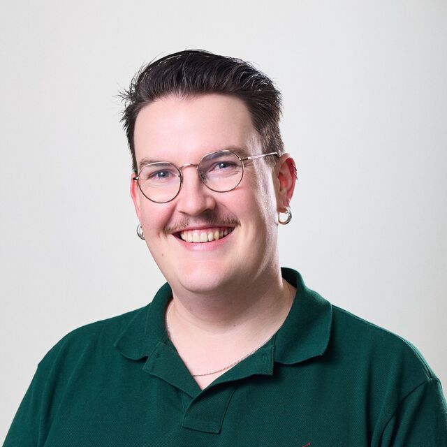avatar for Angus Shields