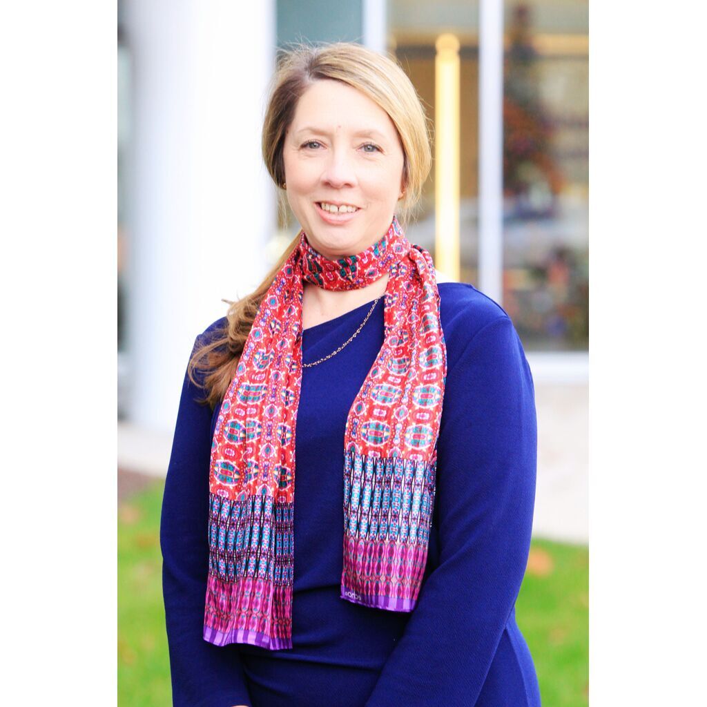 avatar for Lisa Resch