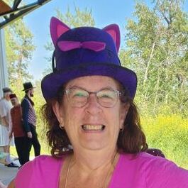 avatar for Carolyn van Heerden