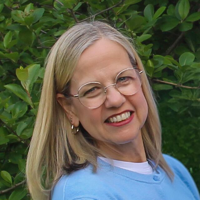 avatar for Aimee Peters