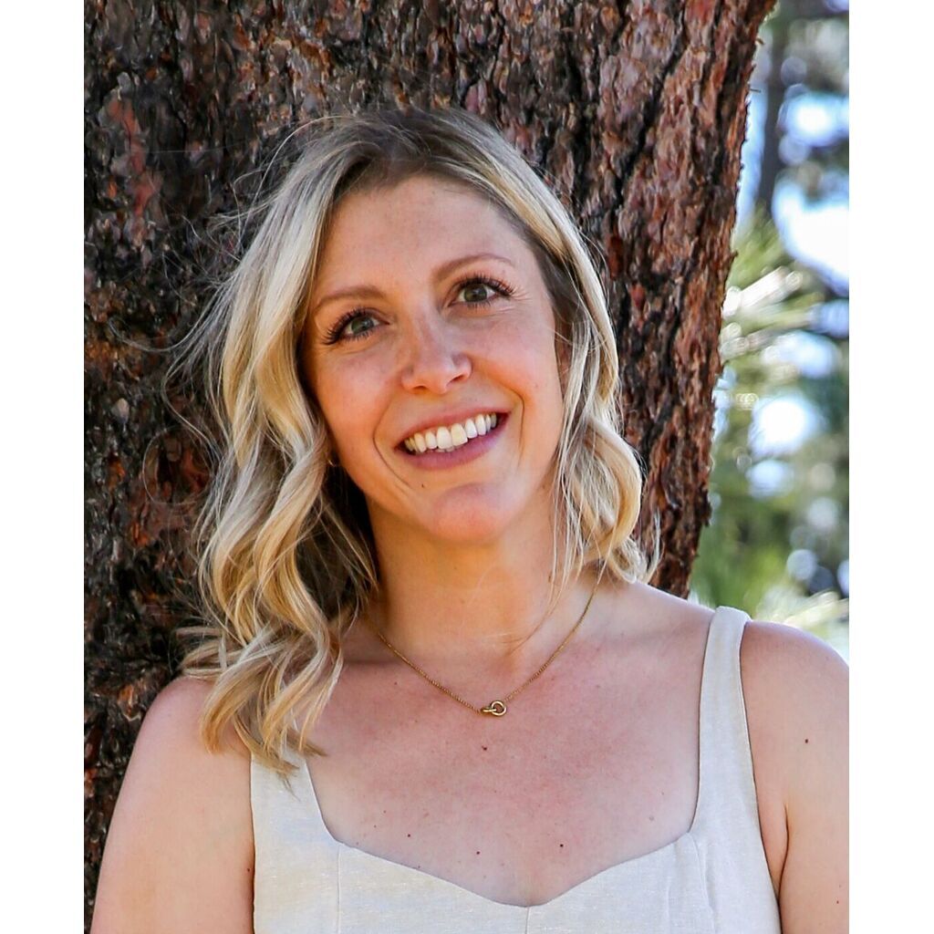 avatar for Kelli Rapplean