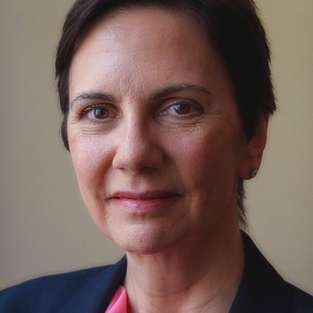 avatar for Lisa Gibbs