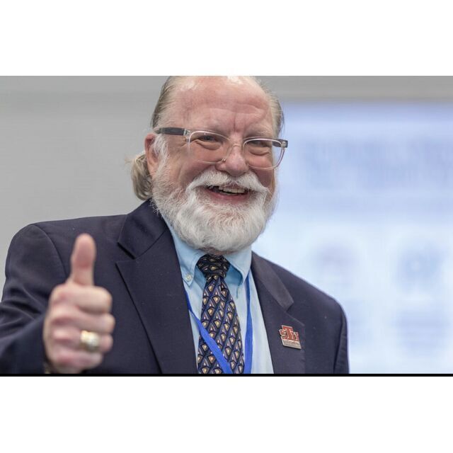 avatar for Vernon Czelusniak