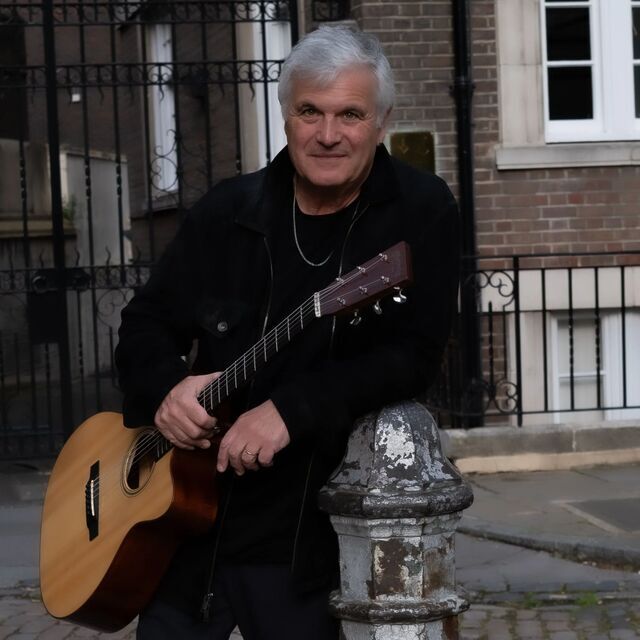 avatar for Laurence Juber