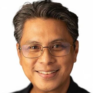 Roby Alampay