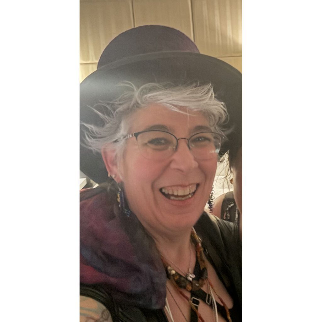 avatar for A’alyvyne Weaverwood