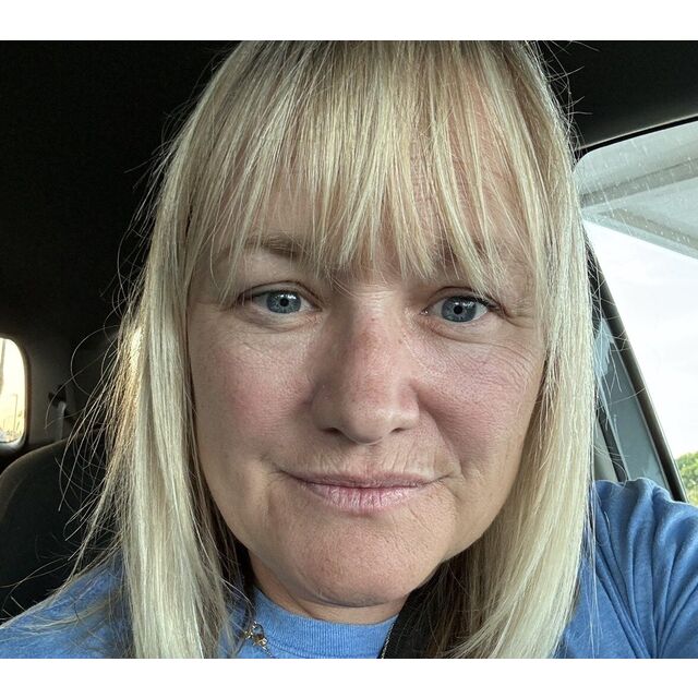 avatar for Leslie Englund