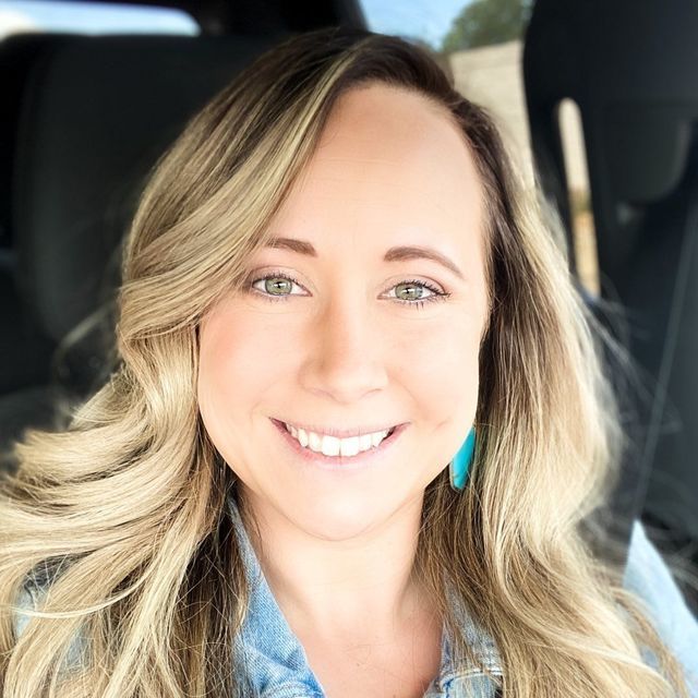 Deanna Bentley's Instagram, Twitter & Facebook on IDCrawl