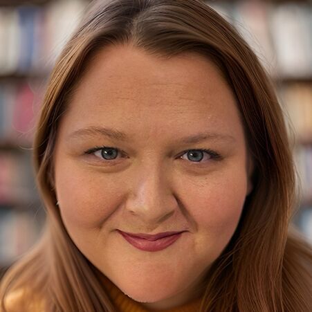 avatar for Carrie Turner