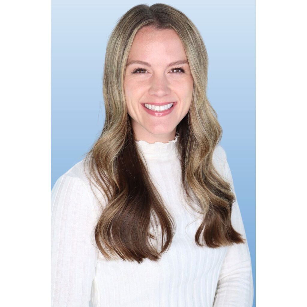 avatar for Leslie Cole