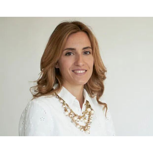 avatar for Elena Erroba Esquiroz