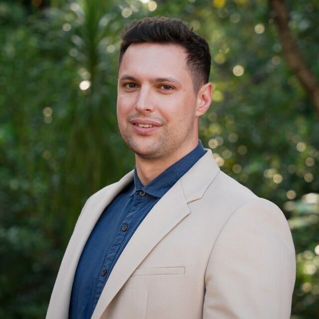 avatar for Liviu Barbat