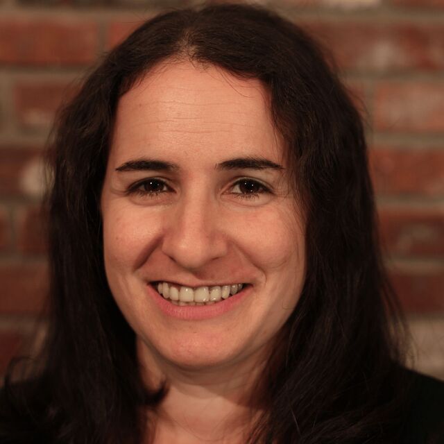 avatar for Elana Reiser