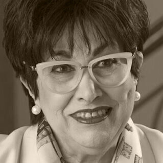 avatar for Mrs. Molly Resnick