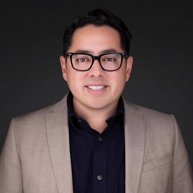 avatar for Julio Castro