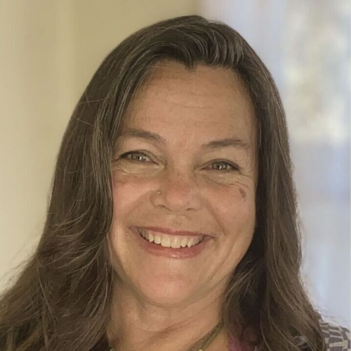 avatar for Suzanne Toro