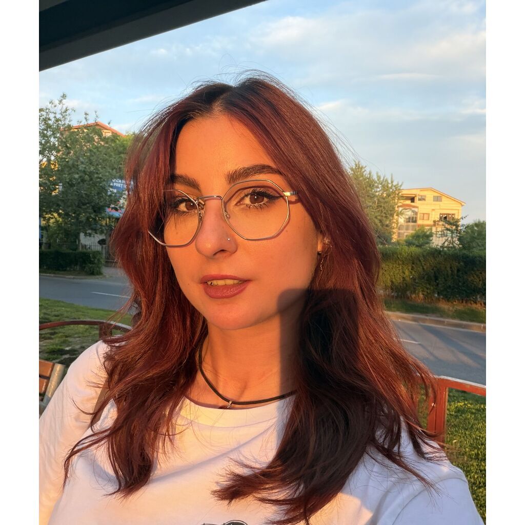 avatar for Irina Marinescu