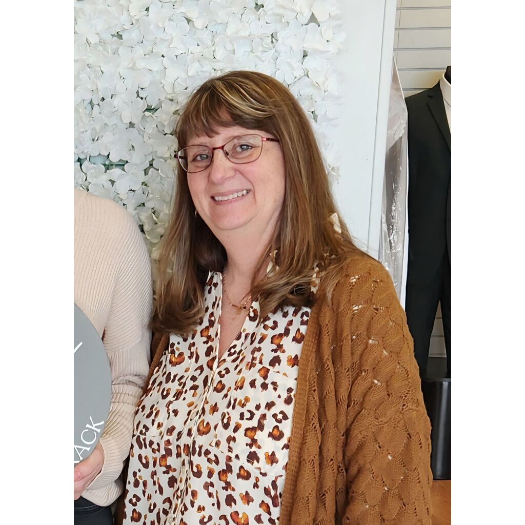 avatar for Dawn Brunschon