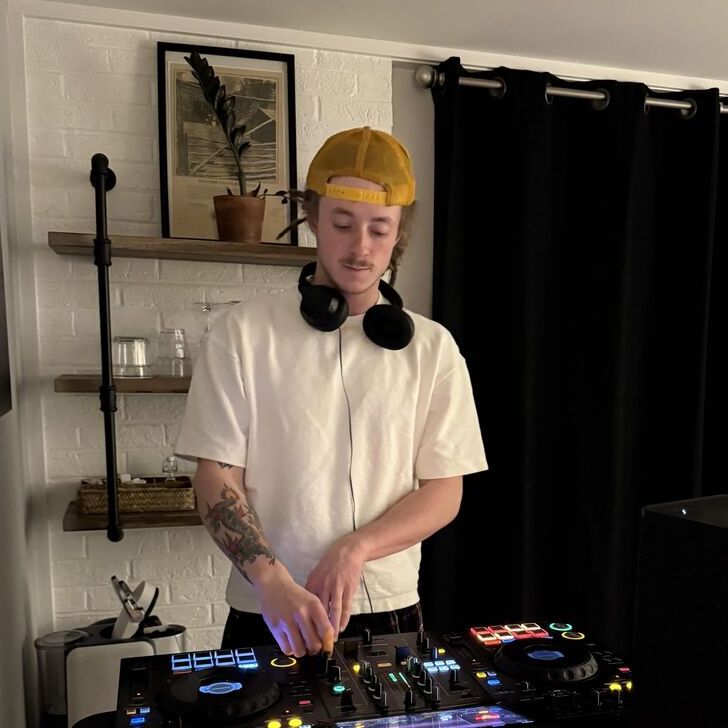 avatar for DJ Dylo
