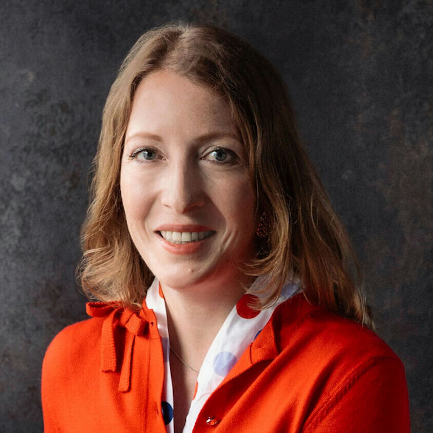 avatar for Claudia Scholz